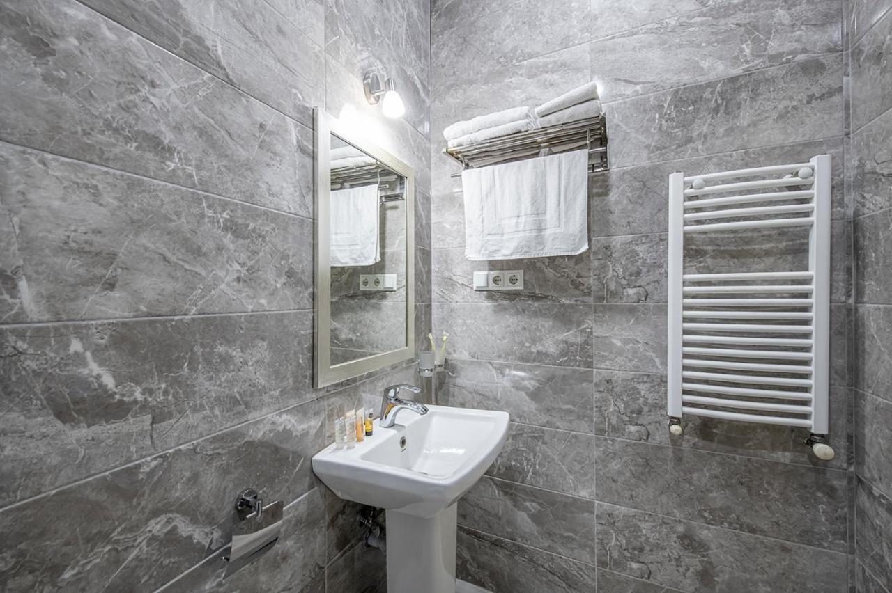 Apart Hotel Gh Tbilisi Zewnętrze zdjęcie